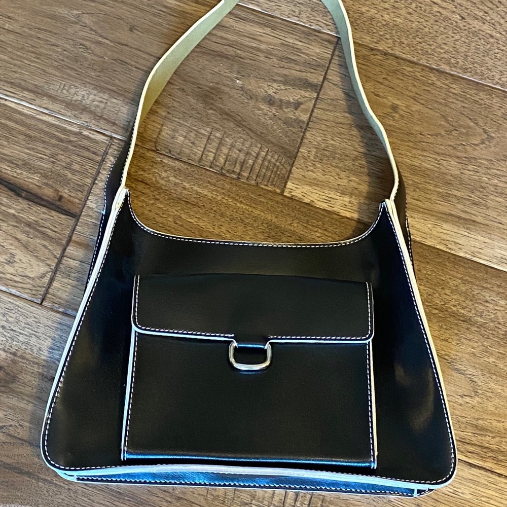 Apt. 9 purse